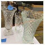 Clear glass vase lot