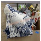 Box. Lot of pillows, blankets and other decor