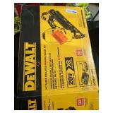 DEWALT 20V XR 30ï¿½ Paper Collated Framing Nailer