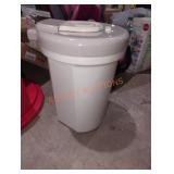 Easy saver diaper pail white