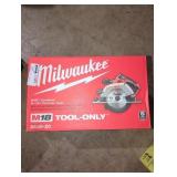 Milwaukee M18 Cordless 6.5" Circular Saw