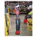 Milwaukee 12V Rocket Dual Power Tower Light