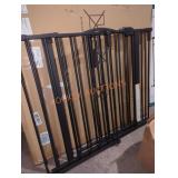 Regalo Metal Safety Gate