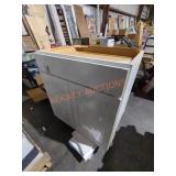 30"ï¿½24"ï¿½34.5" Base Cabinet, White