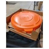 Rubbermaid Brute 44gal Orange Lids, 4 Total