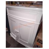 31"Wï¿½20"Dï¿½35.5"H White Bathroom Vanity