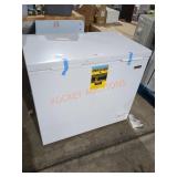 Magic Chef 8.7cu.ft. Chest Freezer, White