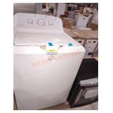 Hot point top load washer white