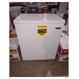 Magic Chef 5 cu ft white