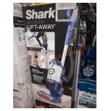 Shark rotator lift away duo clean vacuum