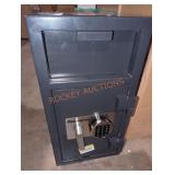 Sentry safe safe apx 27 x 14 x14