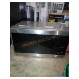 LG NeoChef 1.5cu.ft. 1100Watt Countertop Microwave