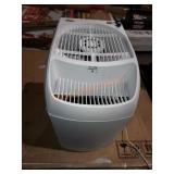 Aircare Evaporative Humidifier. Covers 2,300 Sq.