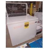 Magic Chef 8.7 cu ft chest freezer white