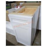 15"ï¿½24"ï¿½34.5" Base Cabinet, White