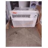 LG 8,000 BTU 350 Sq. Ft. 115V Window AC