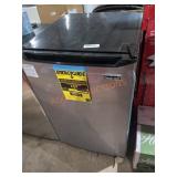 Magic Chef 4.5cu.ft. Compact Refrigerator