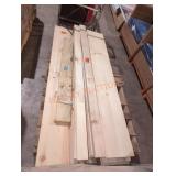 Mixed plywood sizes skid 17 pieces of wood