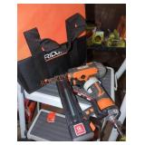 RIDGID Pneumatic 18-Gauge 1.5" Finish Stapler