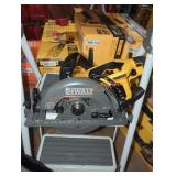 DeWalt flex volt 7-1/4" 60v worm drive style saw
