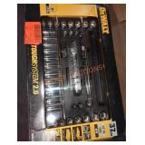 DeWalt ratchet and socket set