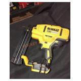 DeWalt 18g cordless brad nailer