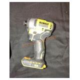 DeWalt 1/4 in impact driver kit