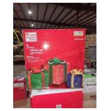 Home Accents 3 piece Yuletide Lanes gift boxes