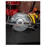 DeWalt 60V 7¼" Worm Driver Style Saw