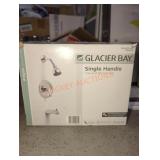 Glacier Bay Single Handle Tub/Shower Set