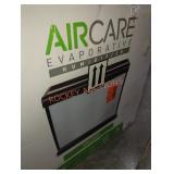 Aircare evaporative humidifier