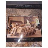 J.queen new York Queen comforter set;