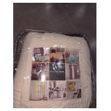 Madison park Queen set 1 bedspread and 2 shams