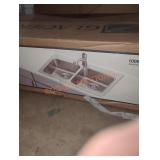 Glacier Bay top mount 33" double bowl kitchen sink