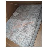Large room rug 7 ft x 7 ft square