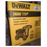 DeWalt 3600PSI 2.5 GPM Gas Pressure Washer