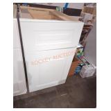 18" x 25" x 35" white kitchen cabinet base