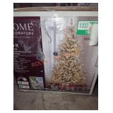 7.5 ft Kenwood Fraser Fir flocked led prelit tree