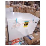 Magic Chef 8.7 cu ft white chest freezer