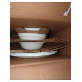 Corelle 16-Piece Dinnerware Set