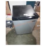 Magic Chef 2.6CU.FT. Mini Fridge Stainless Look