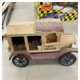 cast iron fruit truck model