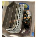 Misc. kitchen tote lot