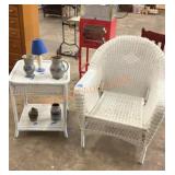 Wicker outdoor chair and side table