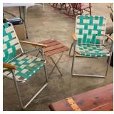 Vintage folding chairs and side table lot