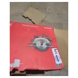 Milwaukee M18 cordless 6.5" circular saw