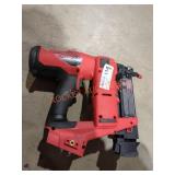 Milwaukee 18g. Brad nailer