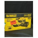 DeWalt 20V 4+6Ah Batteries and Charger Combo