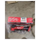 Milwaukee M18 fuel oscillating multi tool