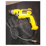 DeWalt ?" Keyless Chuck Drill Kit